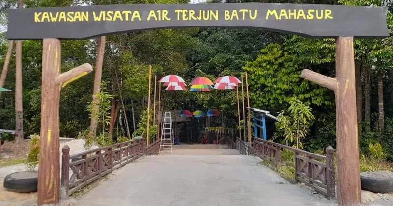 Air Terjun Batu Mahasur Kuala Kurun Gunung Mas